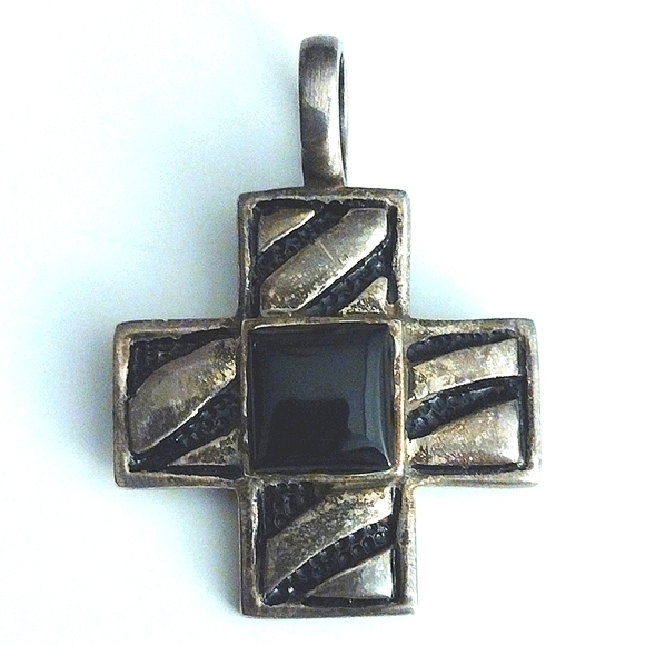 Sterling Silver Cross Pendant - Picture 1 of 5